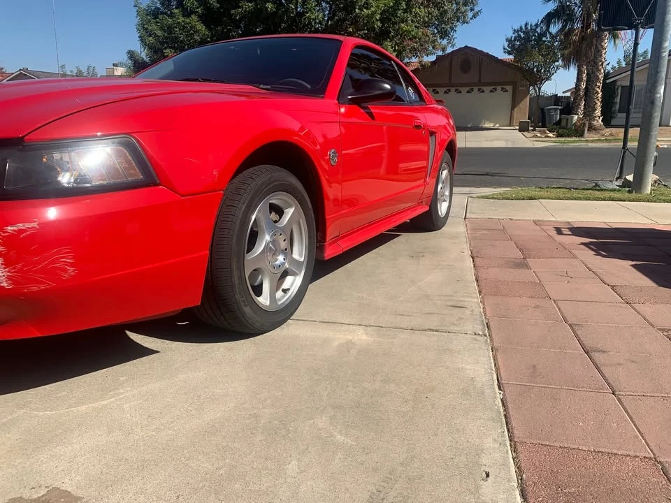 2004 Ford SN95 Mustang - Image 2 of 5