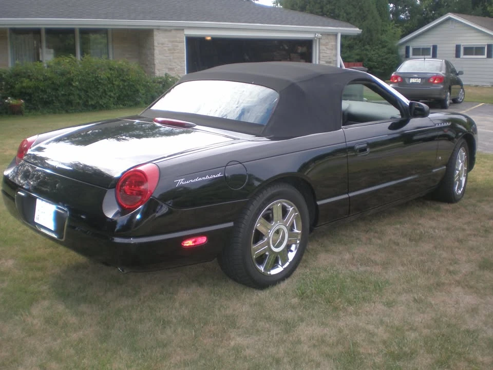 2004 Ford Thunderbird 11th Gen - Image 7 of 12