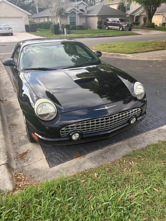 2004 Ford Thunderbird 11th Gen - Image 3 of 15