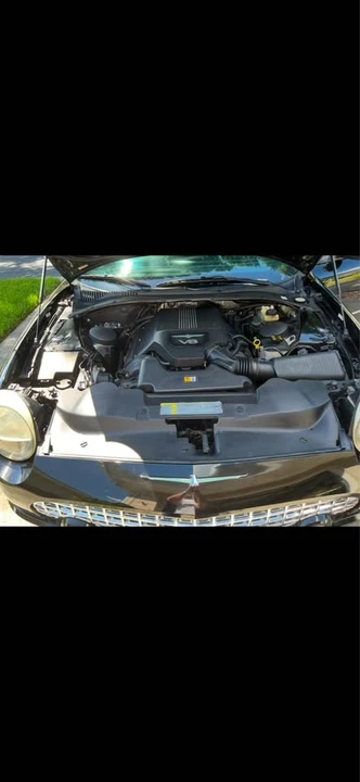 2004 Ford Thunderbird 11th Gen - Image 5 of 15