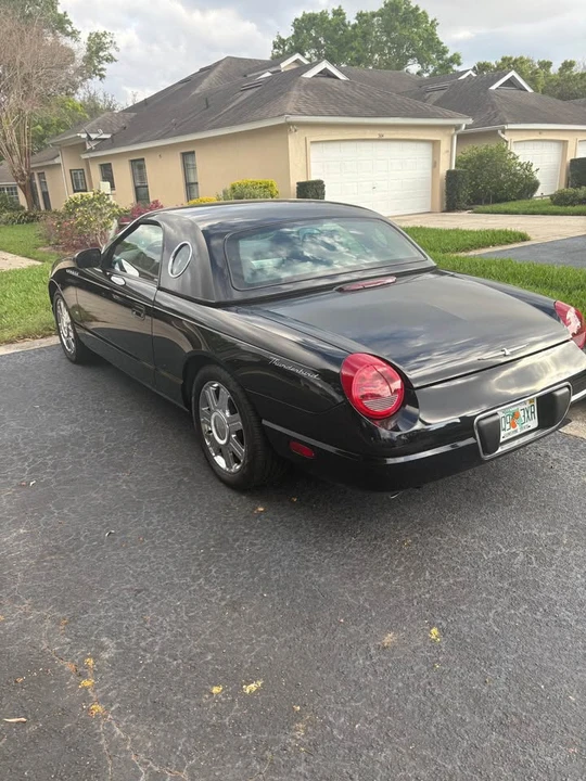 2004 Ford Thunderbird 11th Gen - Image 4 of 15
