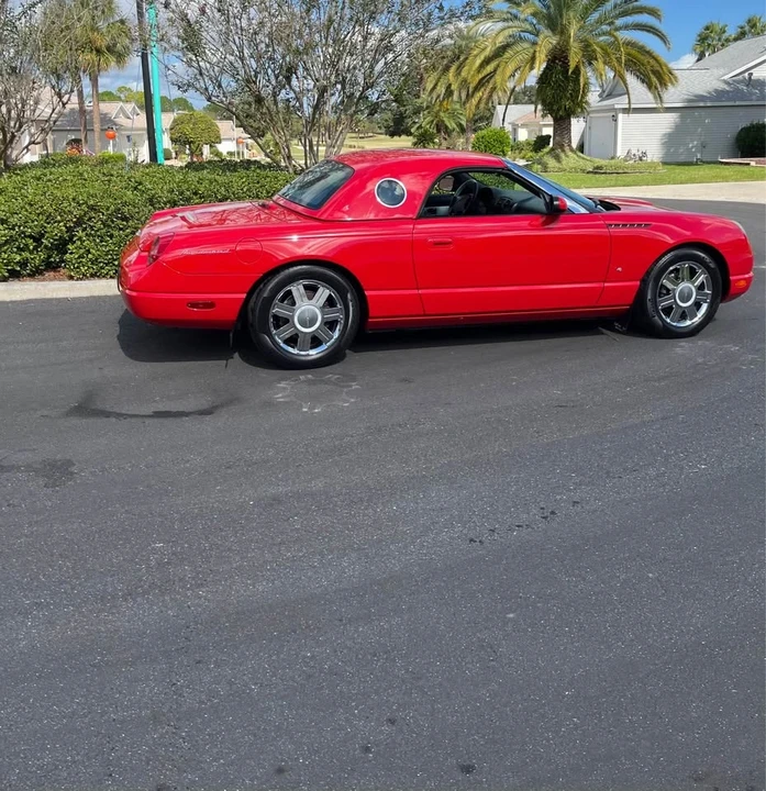 2004 Ford Thunderbird 11th Gen - Image 10 of 14