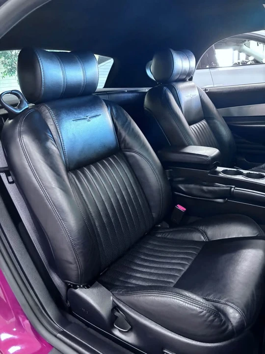 2004 Ford Thunderbird 11th Gen - Image 6 of 9