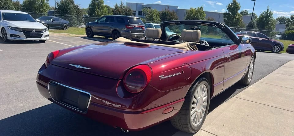 2004 Ford Thunderbird 11th Gen - Image 7 of 20