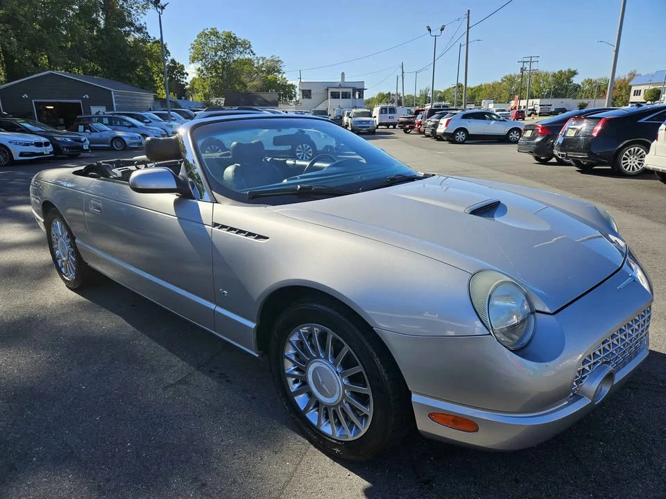 2004 Ford Thunderbird 11th Gen - Image 15 of 17