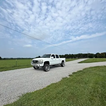 2004 GMC 1500 Club Coupe Short Bed