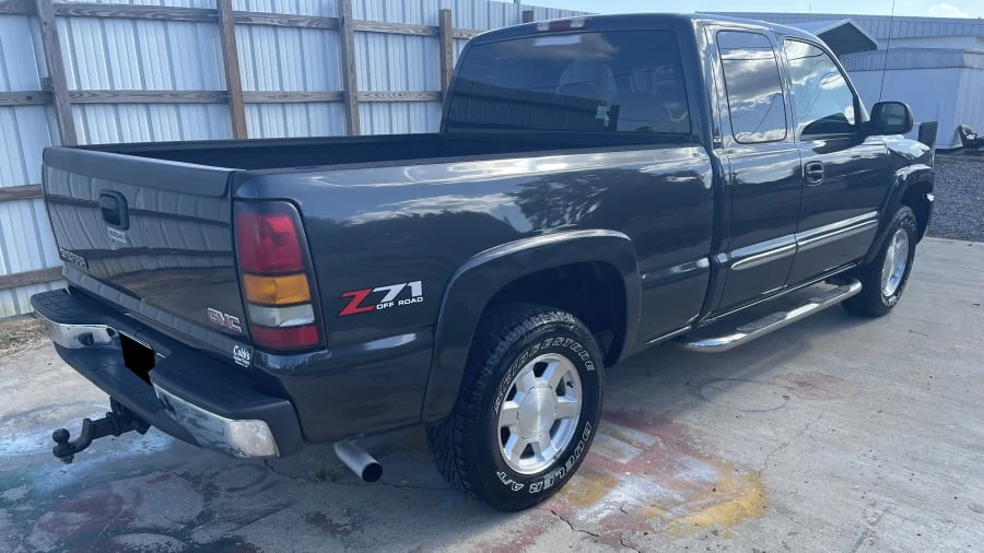 2004 GMC Sierra 2nd Gen - Image 6 of 7