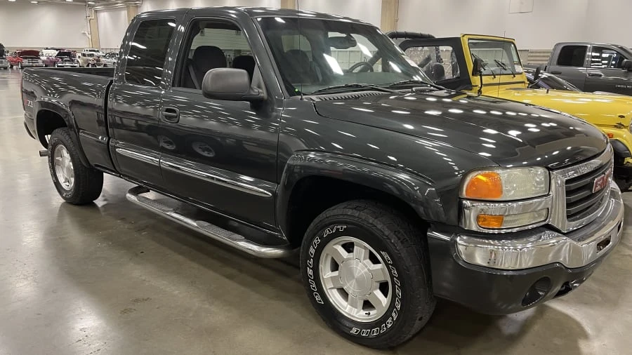 2004 GMC Sierra 2nd Gen - Image 8 of 8