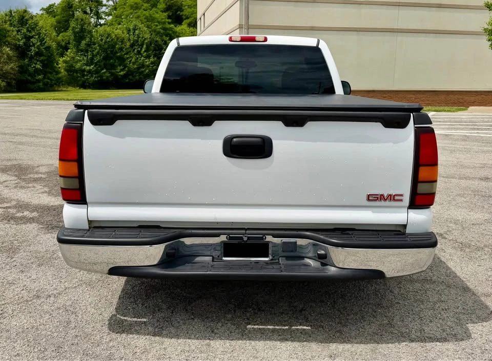 2004 GMC Sierra 2nd Gen - Image 7 of 14