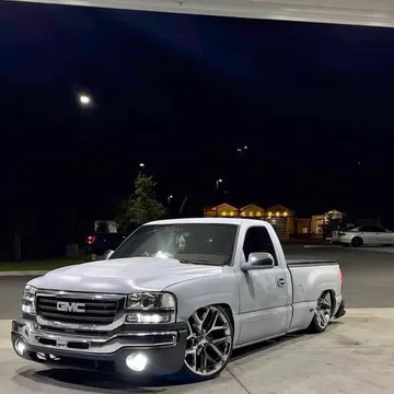 2004 GMC Sierra 1500 Regular Cab Short Bed
