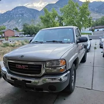 2004 GMC 1500 Regular Cab Short Bed