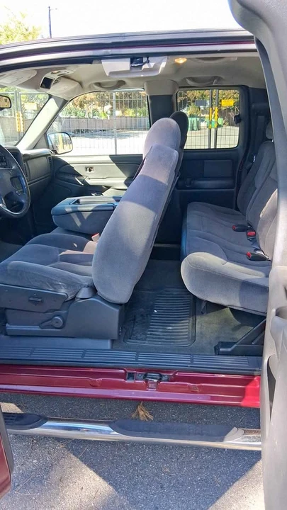 2004 GMC Sierra 1st Gen - Image 7 of 7
