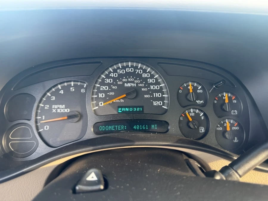 2004 GMC Sierra 2nd Gen - Image 9 of 14