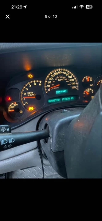 2004 GMC Sierra Heavy Duty 2nd Gen - Image 7 of 9
