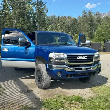 2004 GMC 2500 HD Extended Cab Short Bed
