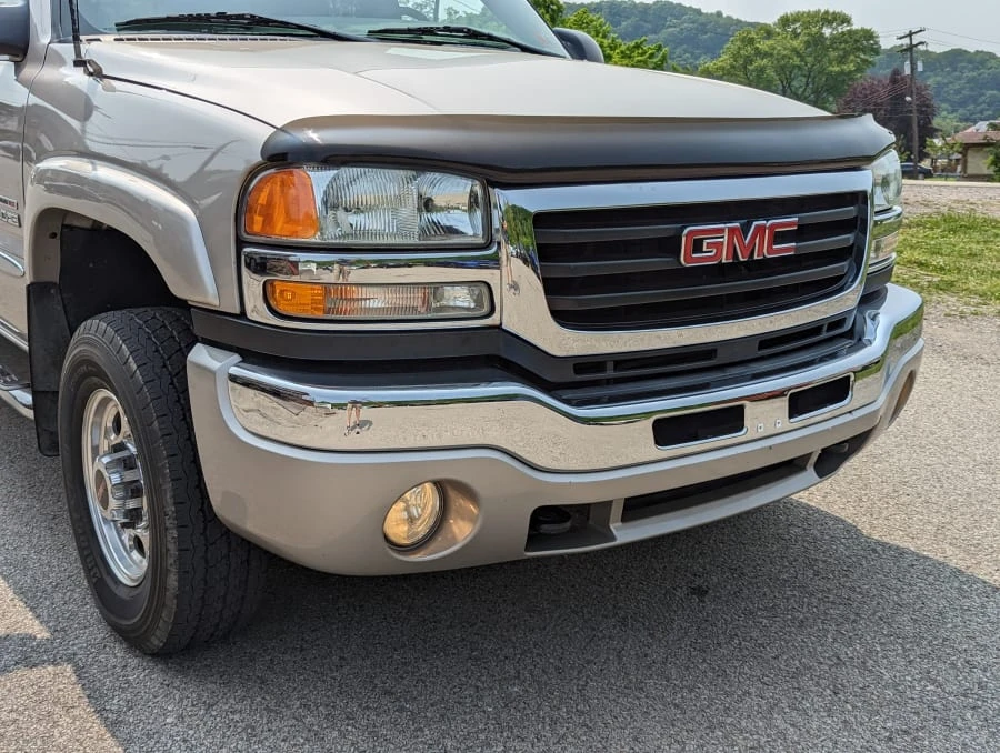 2004 GMC Sierra Heavy Duty 2nd Gen - Image 9 of 31