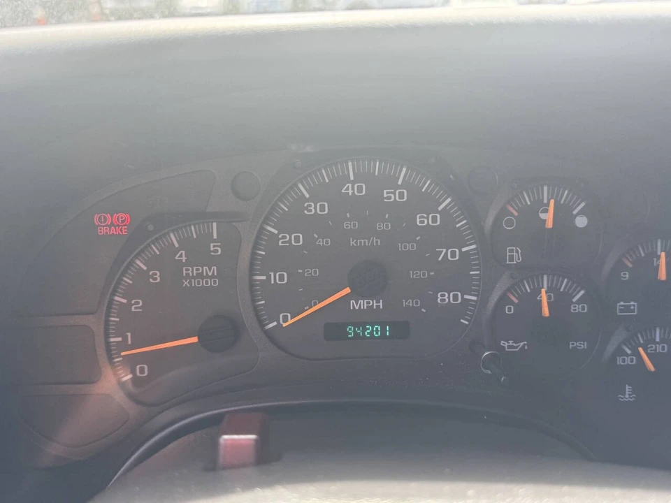 2004 GMC TopKick - Image 15 of 17