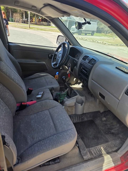2004 GMC Canyon 1st Gen - Image 5 of 6