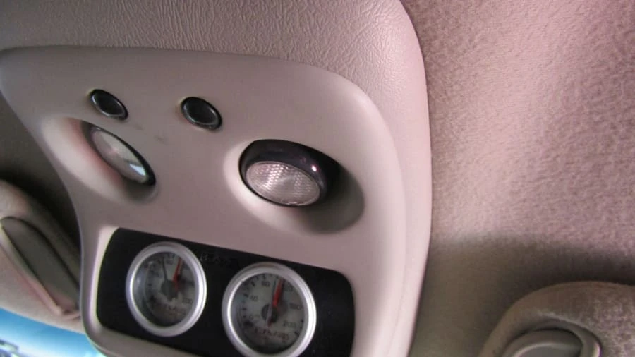 2004 GMC Sierra 2nd Gen - Image 7 of 20