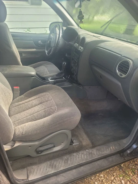 2004 GMC Envoy - Image 4 of 10