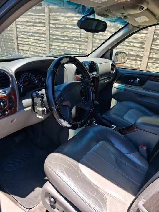 2004 GMC Envoy - Image 3 of 7