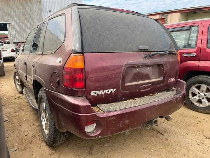 2004 GMC Envoy - Image 3 of 6