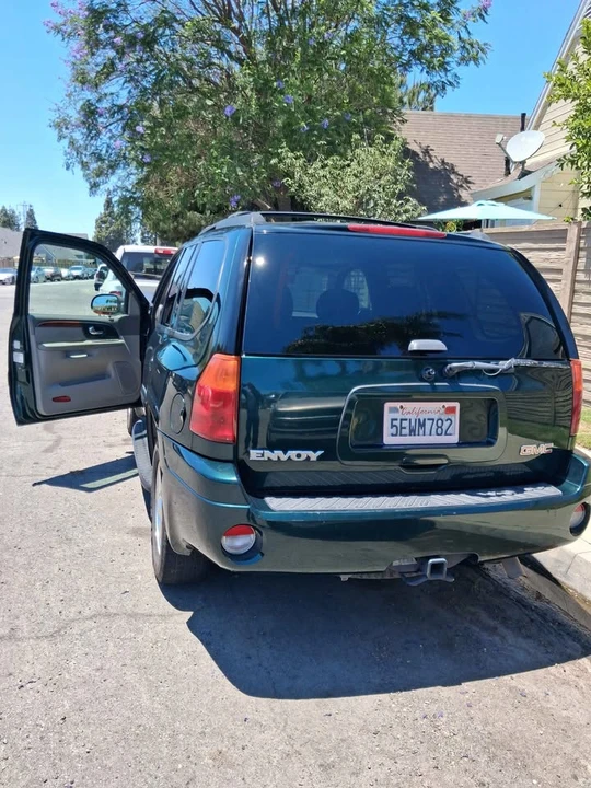 2004 GMC Envoy - Image 6 of 7