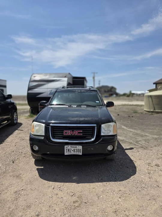 2004 GMC Envoy - Image 4 of 10