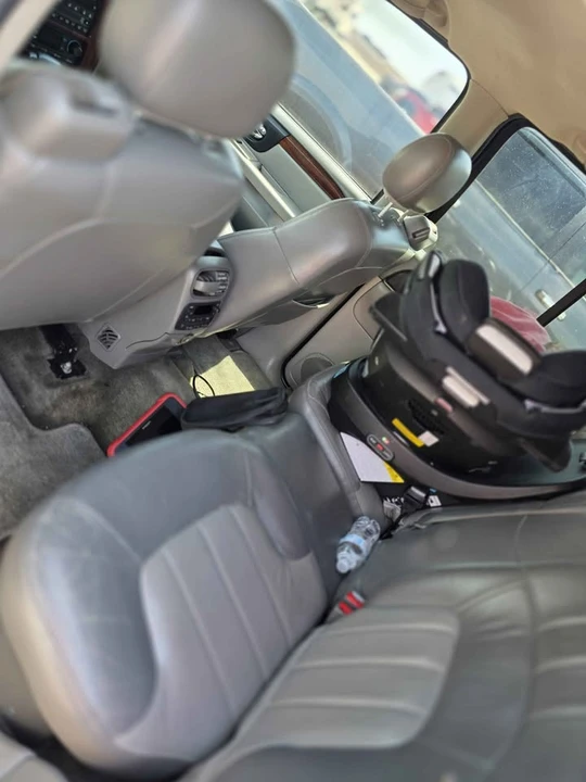 2004 GMC Envoy - Image 6 of 10