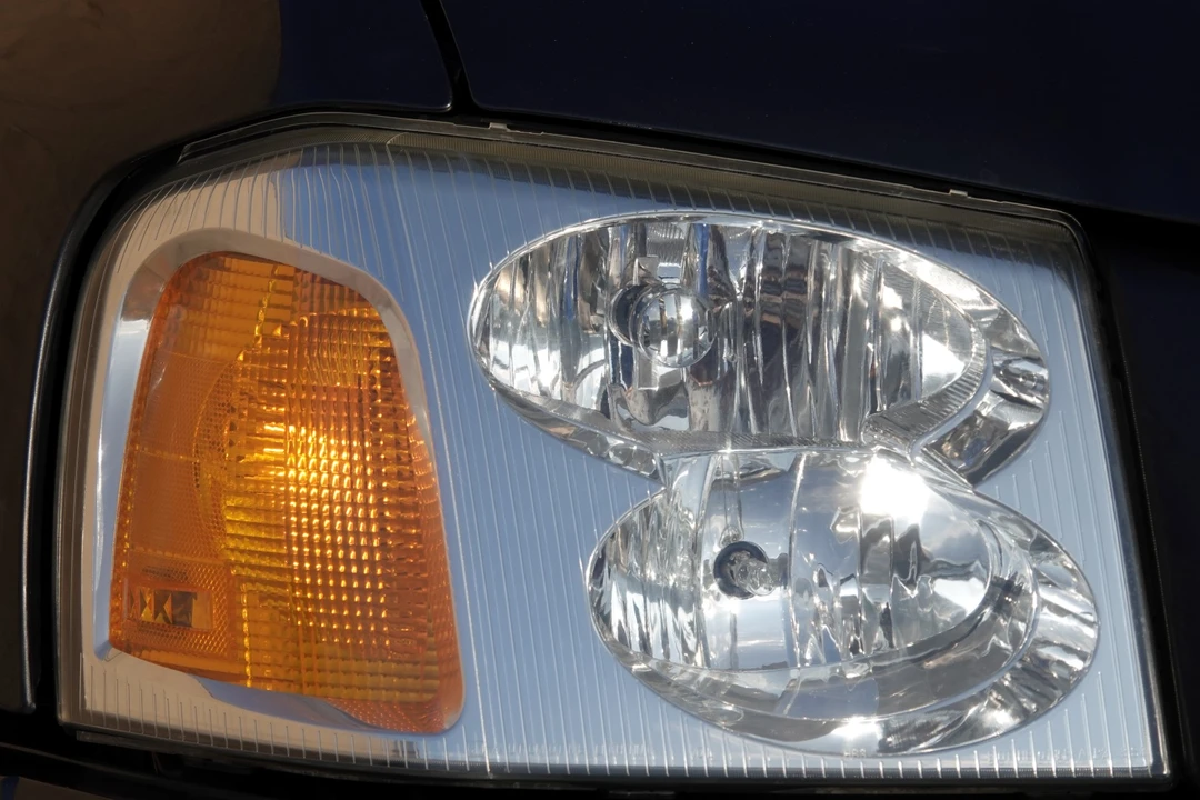 2004 GMC Envoy - Image 29 of 31