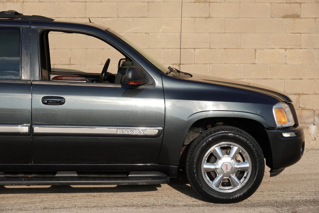 2004 GMC Envoy - Image 24 of 31