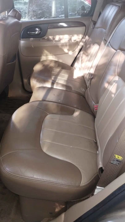 2004 GMC Envoy - Image 5 of 8
