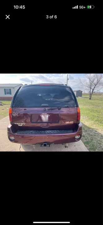 2004 GMC Envoy - Image 2 of 4