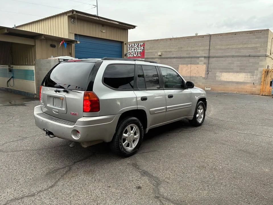 2004 GMC Envoy - Image 9 of 11