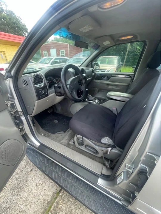 2004 GMC Envoy - Image 7 of 13
