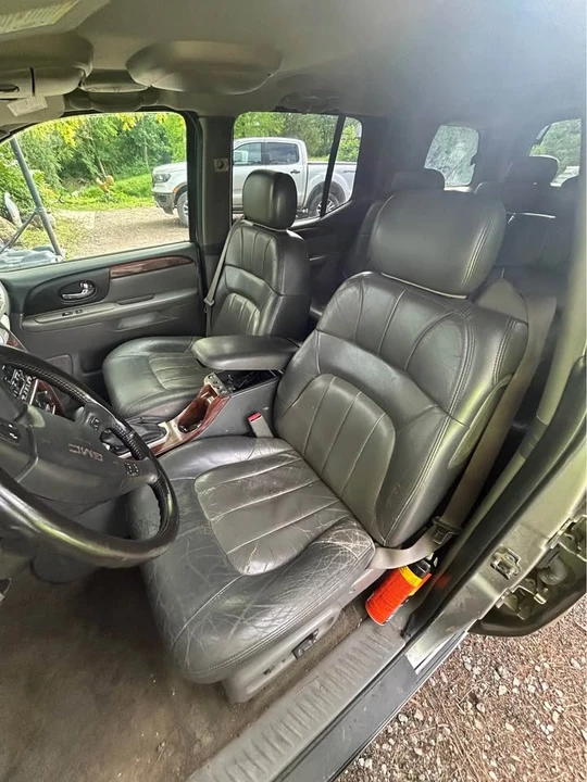2004 GMC Envoy - Image 6 of 10