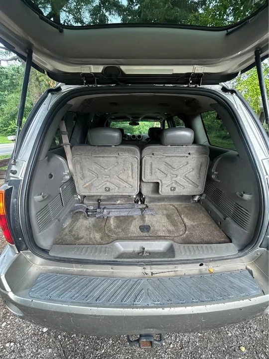 2004 GMC Envoy - Image 5 of 10