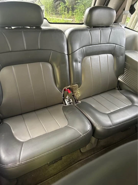 2004 GMC Envoy - Image 9 of 10