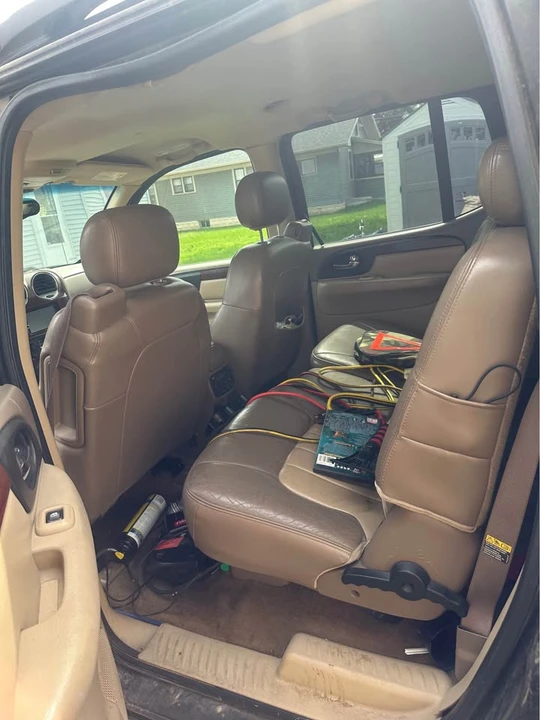 2004 GMC Envoy - Image 6 of 8