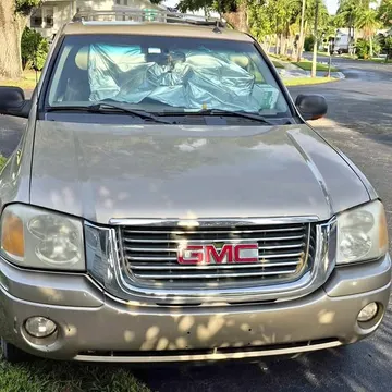 2004 GMC Envoy XL SLE Sport Utility 4D