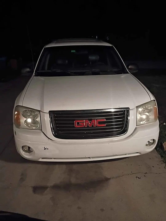 2004 GMC Envoy - Image 16 of 16