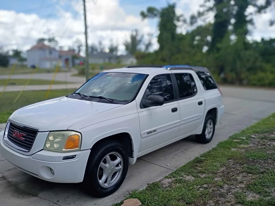 2004 GMC Envoy - Image 4 of 16