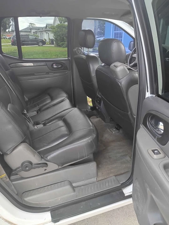 2004 GMC Envoy - Image 12 of 16