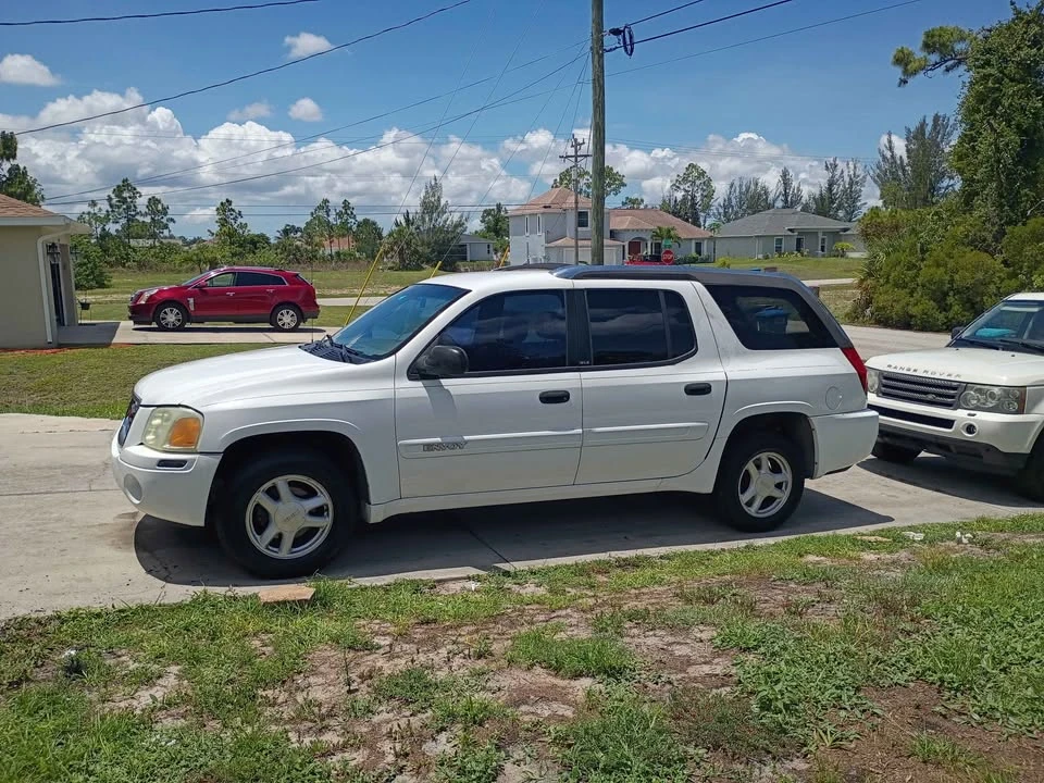 2004 GMC Envoy - Image 8 of 16
