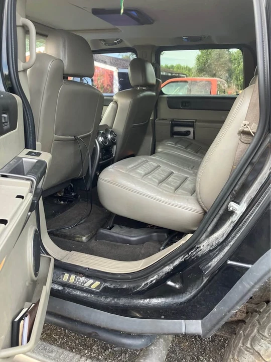 2004 GMC Hummer EV - Image 2 of 4