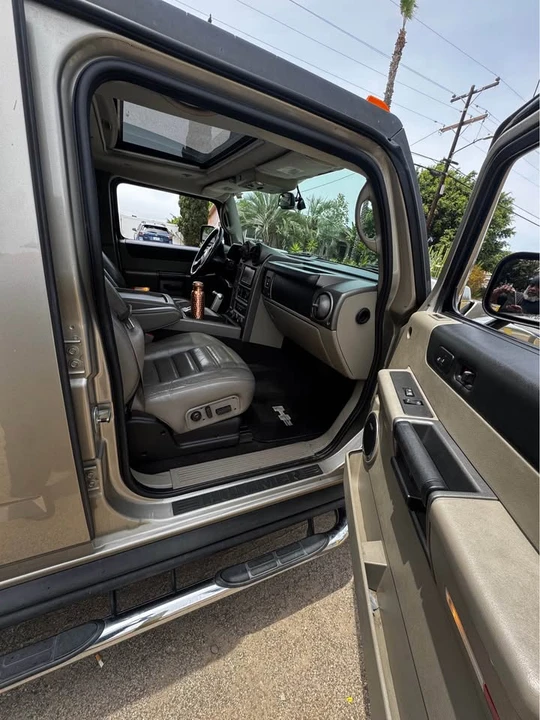 2004 GMC Hummer EV - Image 12 of 15