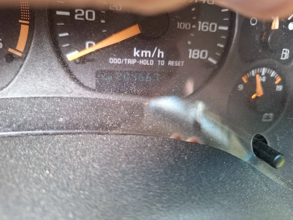 2004 GMC S-15 Jimmy 2nd Gen - Image 7 of 8