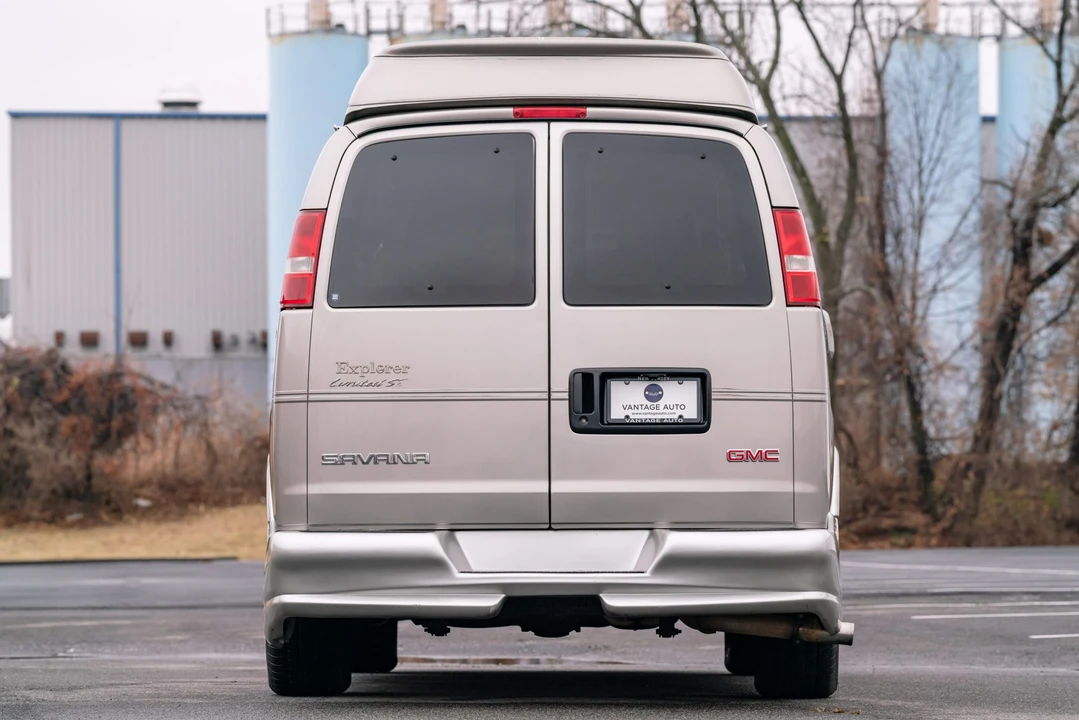 2004 GMC Savana - Image 12 of 31
