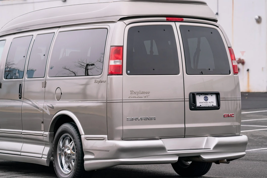 2004 GMC Savana - Image 31 of 31