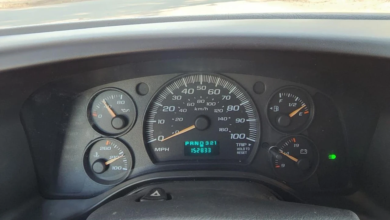 2004 GMC Savana - Image 16 of 21